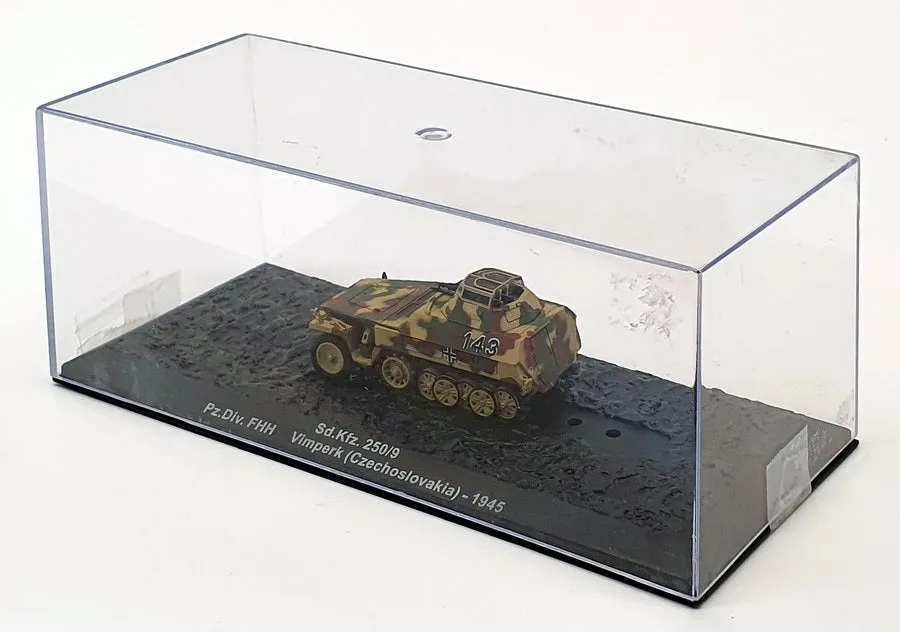 Altaya 1/72 Scale AL14820K - Sd.Kfz. 250/9 Pz.Div. FHH Czechoslovakia 1945