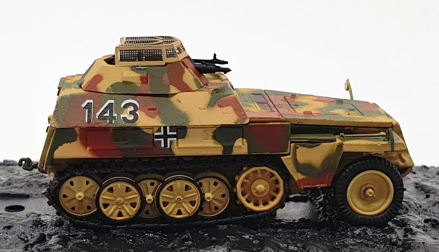 Altaya 1/72 Scale AL14820K - Sd.Kfz. 250/9 Pz.Div. FHH Czechoslovakia 1945