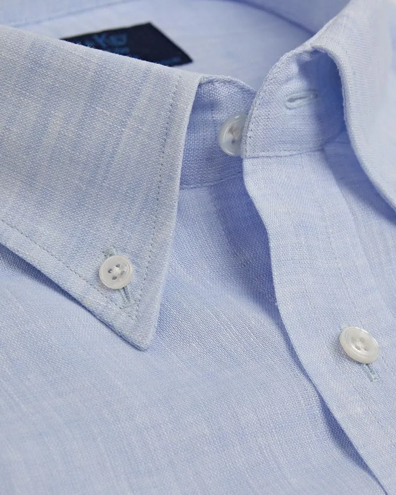 Contemporary Fit, Button Down Collar, 2 Button Cuff Shirt in Sky Blue Linen