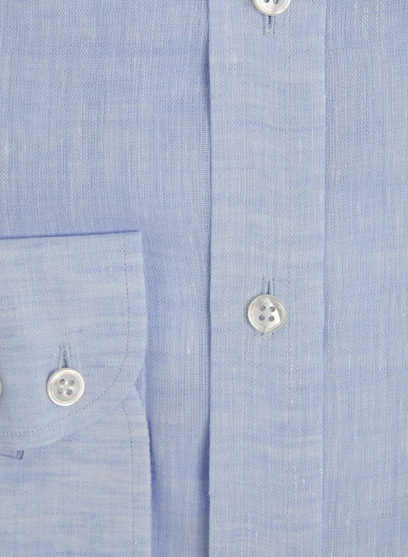 Contemporary Fit, Button Down Collar, 2 Button Cuff Shirt in Sky Blue Linen